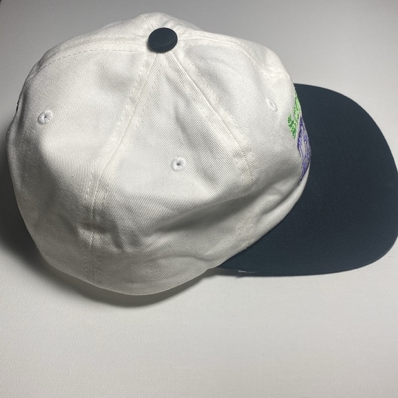 OBEY NEW White and Black Cap with Purple Embroidery - Picture 6 of 7